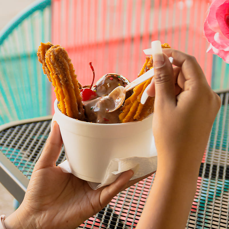 Churros con helado